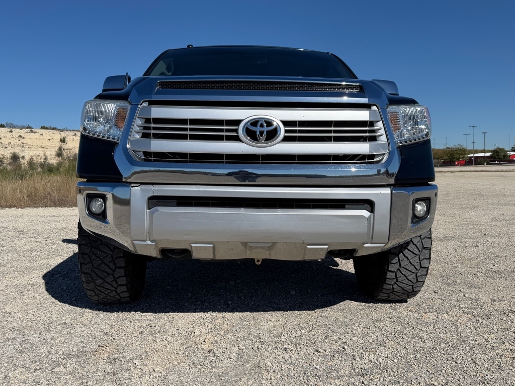 Toyota Tundra Platinum CrewMax 5.7L FFV 4WD 2014
