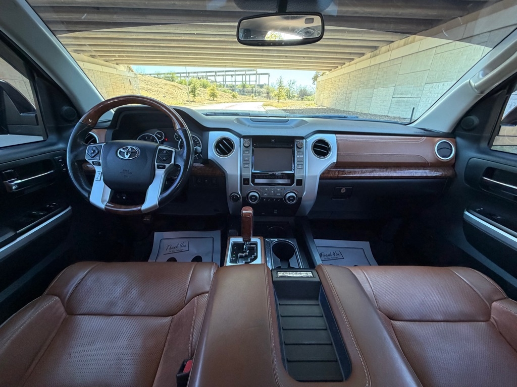 Toyota Tundra Platinum CrewMax 5.7L FFV 4WD 2014