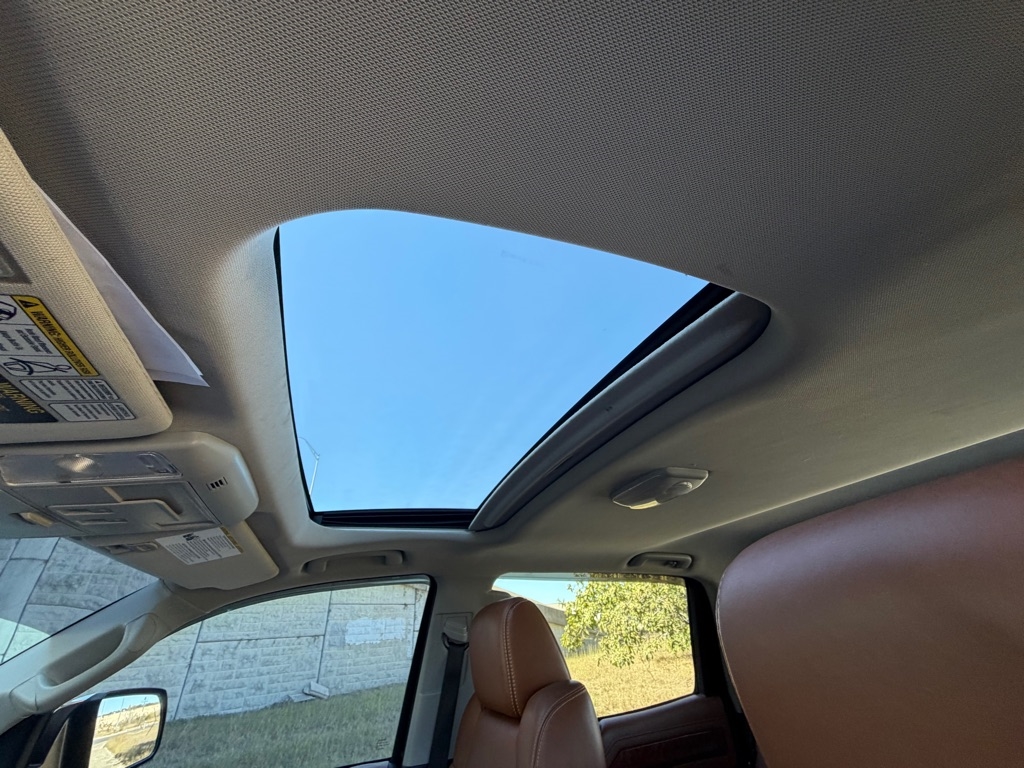 Toyota Tundra Platinum CrewMax 5.7L FFV 4WD 2014