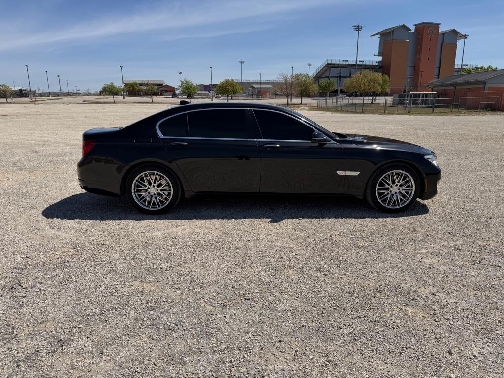 BMW 7-Series 760Li 2013