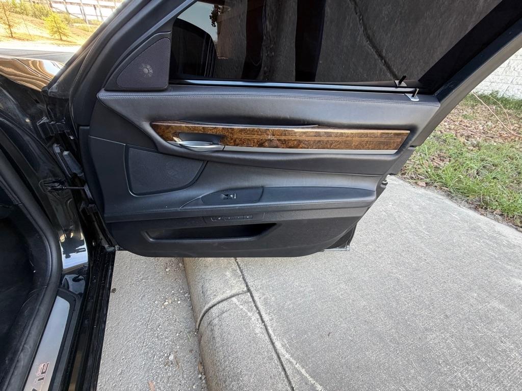 BMW 7-Series 760Li 2013