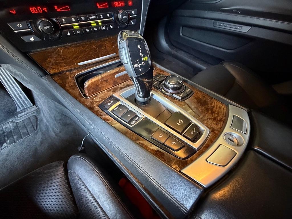 BMW 7-Series 760Li 2013