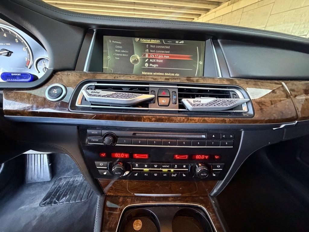 BMW 7-Series 760Li 2013