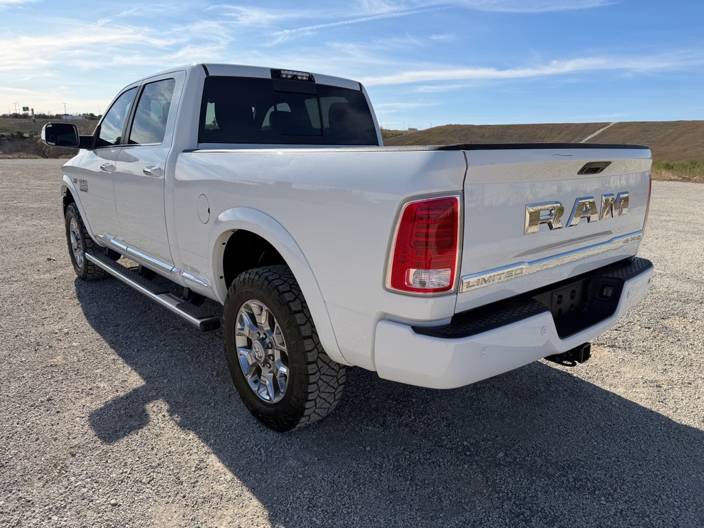 RAM 2500 Longhorn Crew Cab SWB 4WD 2016
