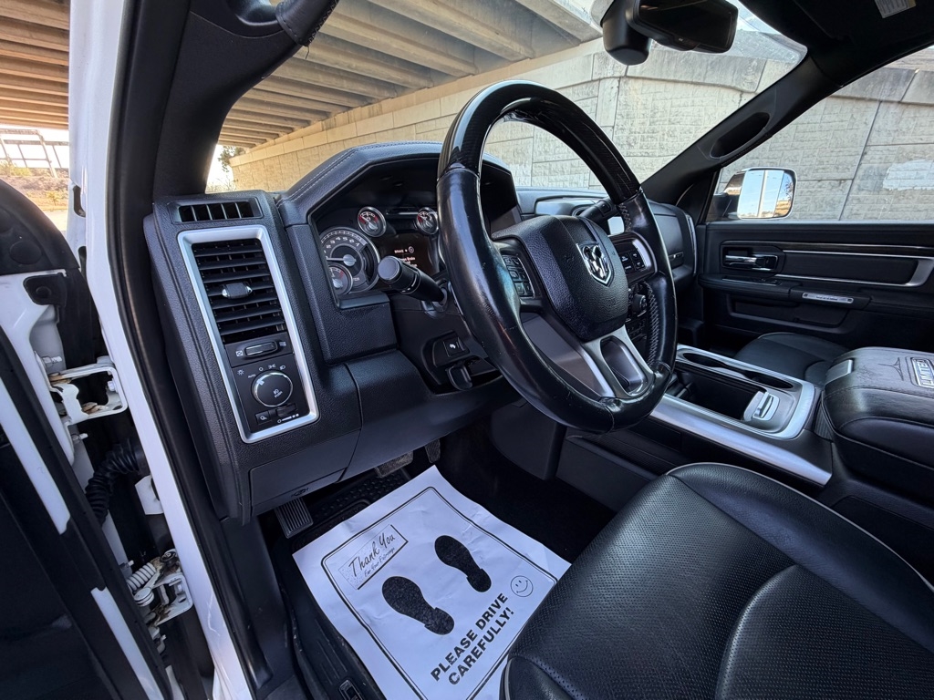 RAM 2500 Longhorn Crew Cab SWB 4WD 2016