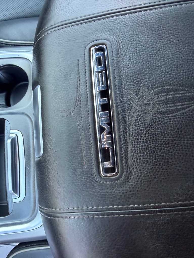 RAM 2500 Longhorn Crew Cab SWB 4WD 2016