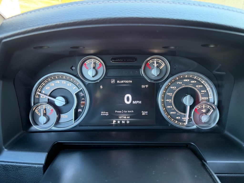 RAM 2500 Longhorn Crew Cab SWB 4WD 2016