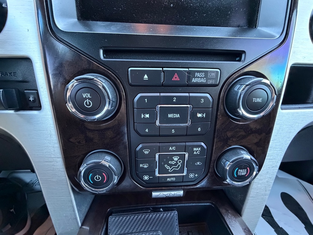 Ford F-150 XL SuperCrew 5.5-ft. Bed 4WD 2014