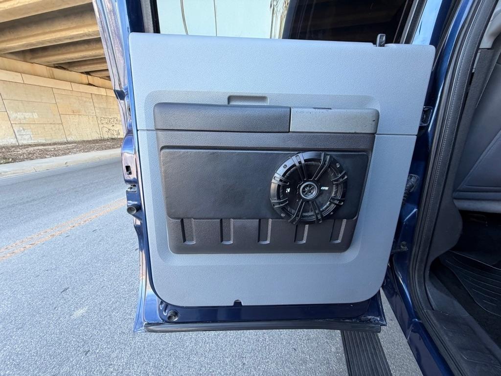 Ford F-250 SD King Ranch Crew Cab 4WD 2011