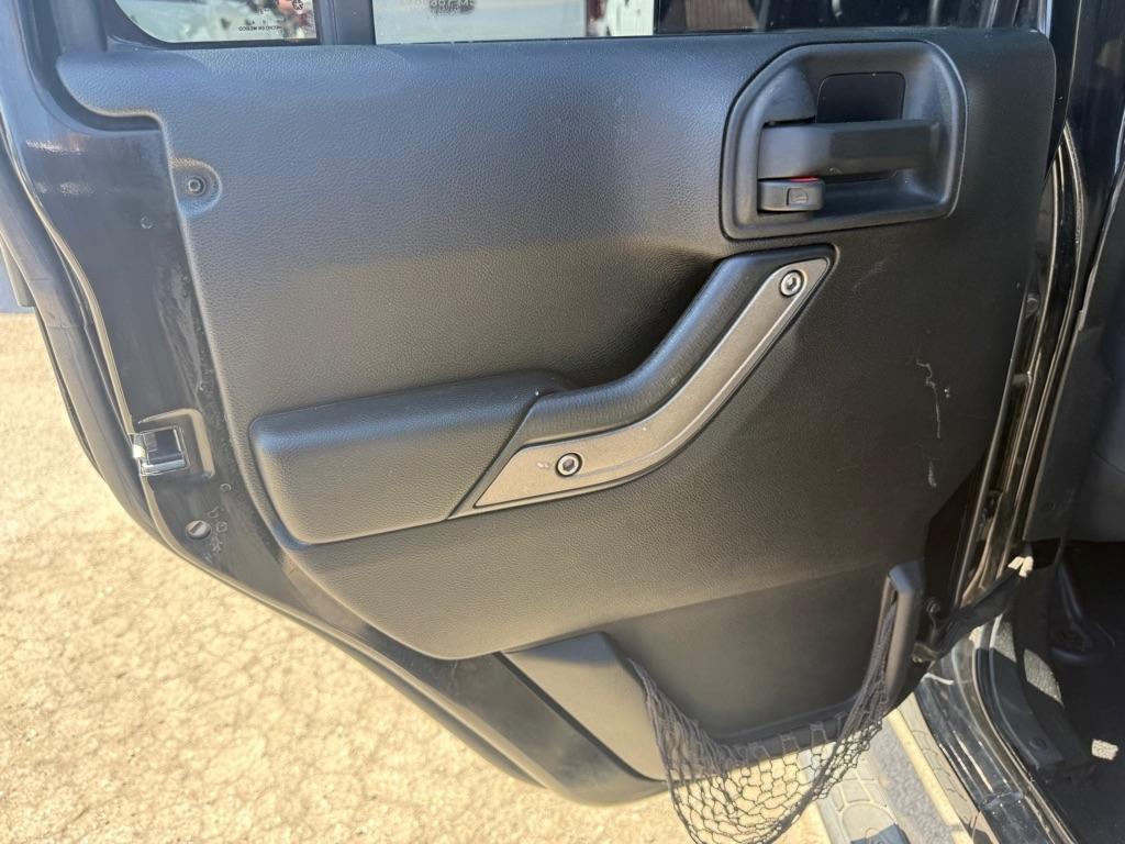 Jeep Wrangler Unlimited Sport 4WD 2012