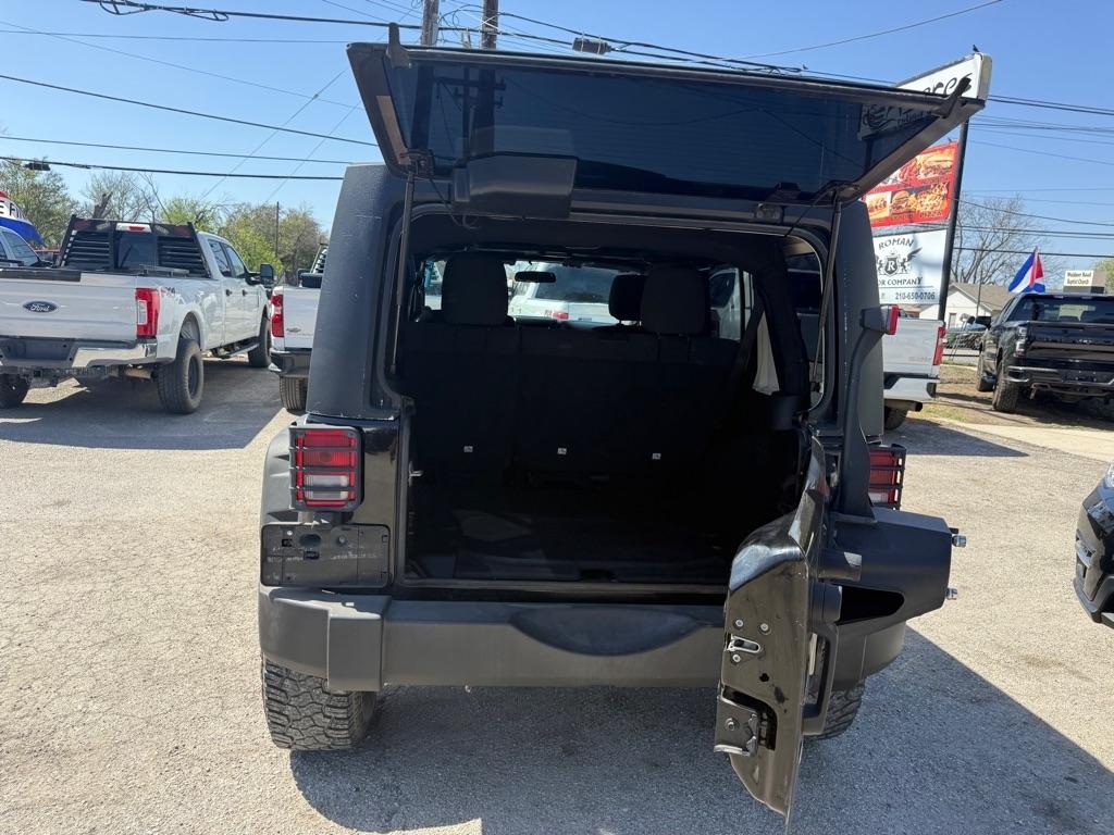 Jeep Wrangler Unlimited Sport 4WD 2012