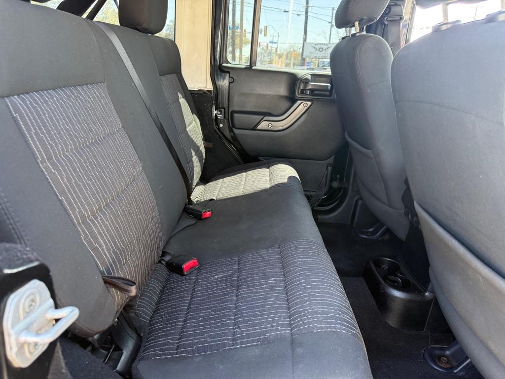 Jeep Wrangler Unlimited Sport 4WD 2012