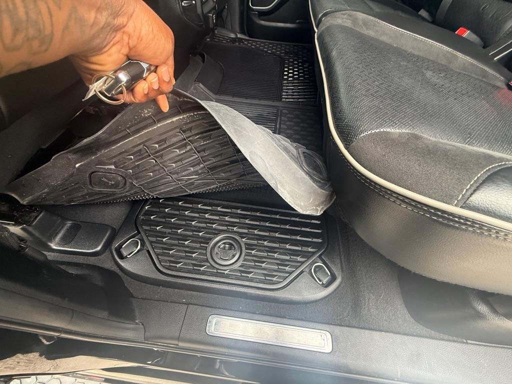 RAM 1500 Laramie Crew Cab SWB 2WD 2019