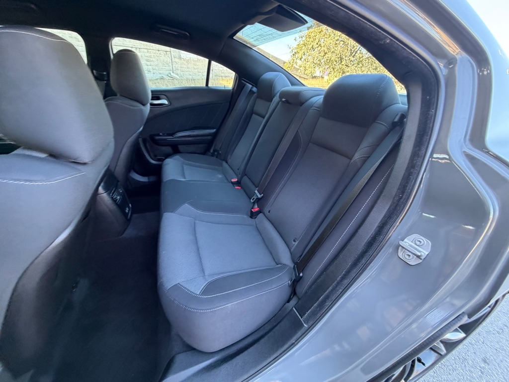 Dodge Charger SXT 2017