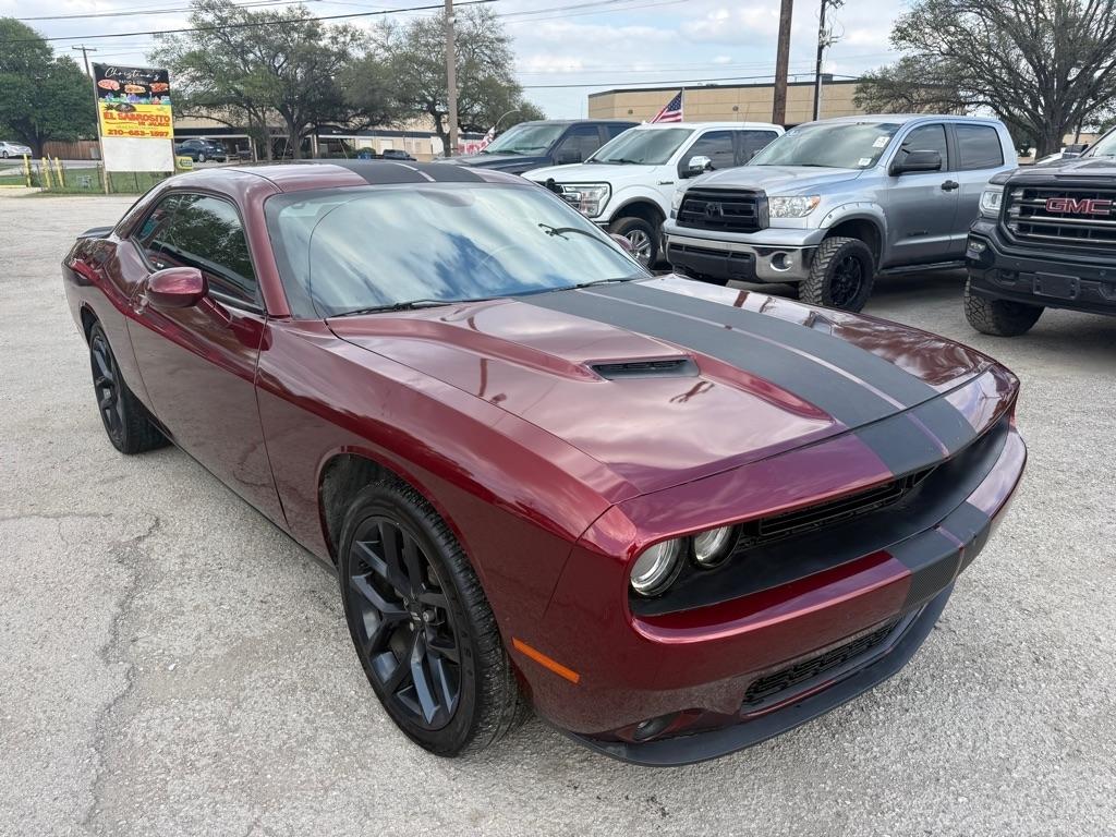 Dodge Challenger SXT 2021