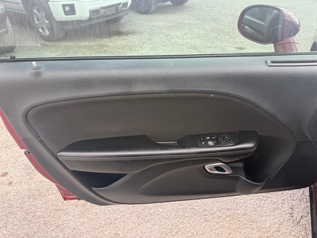 Dodge Challenger SXT 2021