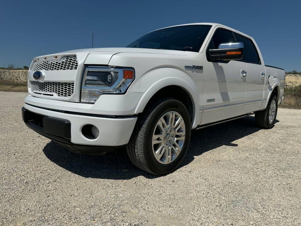 Ford F-150 XL SuperCrew 5.5-ft. Bed 2WD 2014