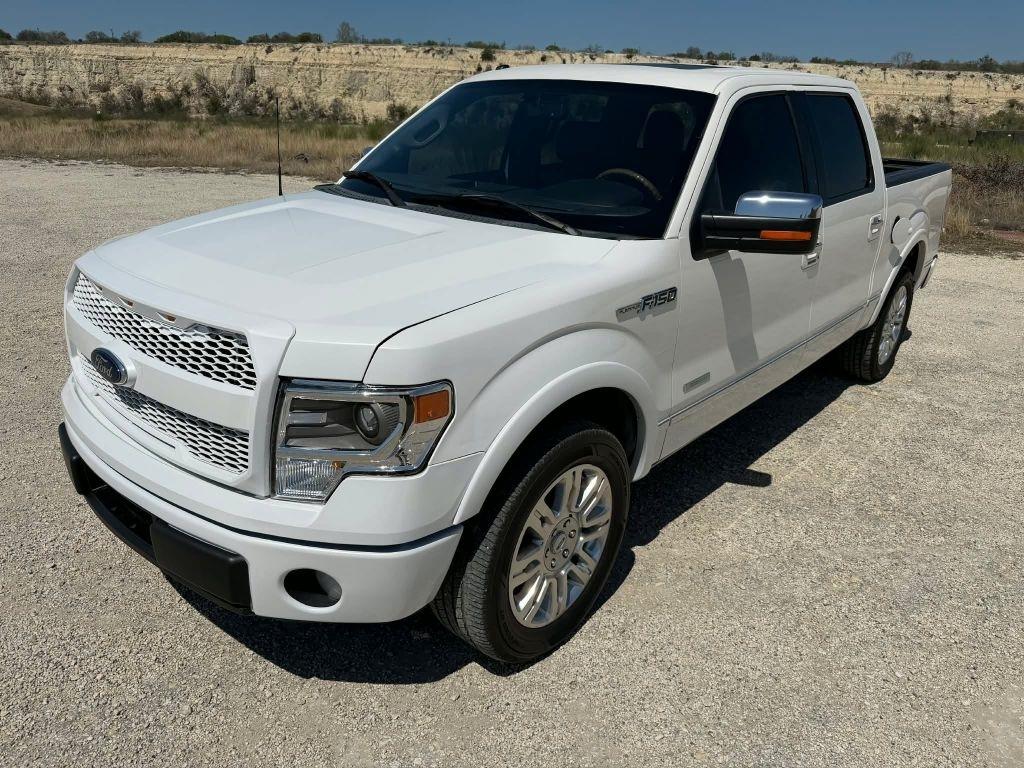 Ford F-150 XL SuperCrew 5.5-ft. Bed 2WD 2014