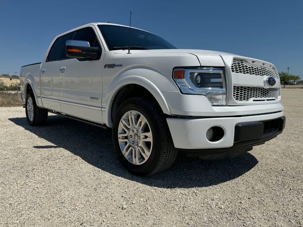 Ford F-150 XL SuperCrew 5.5-ft. Bed 2WD 2014