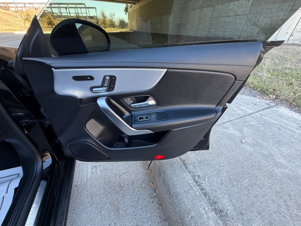 Mercedes-Benz CLA-Class CLA250 2020