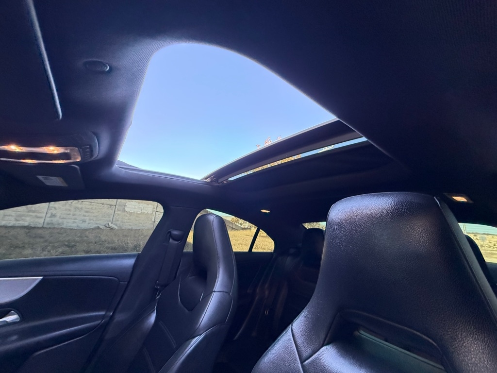 Mercedes-Benz CLA-Class CLA250 2020