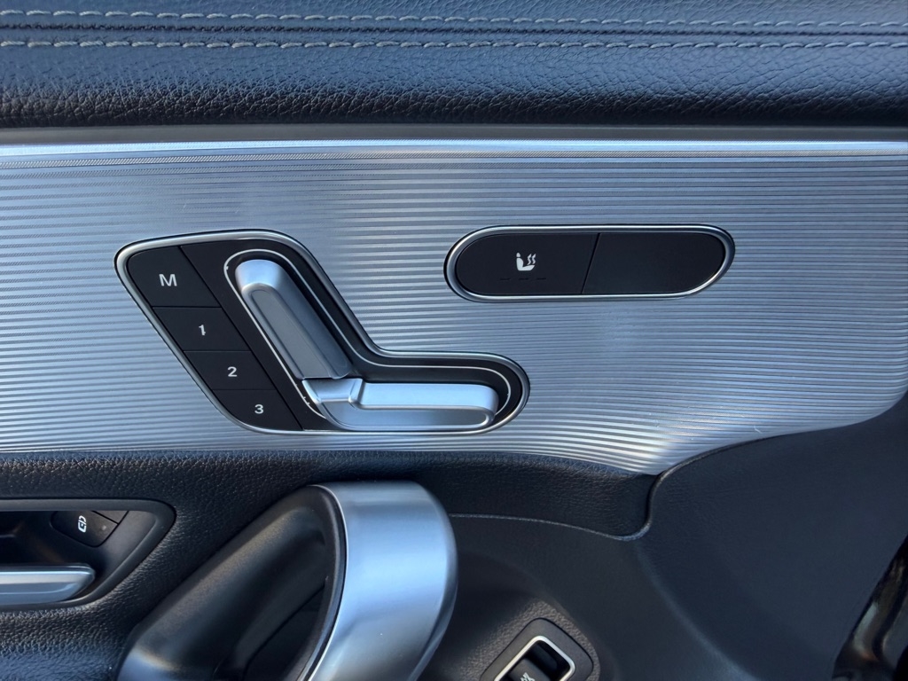 Mercedes-Benz CLA-Class CLA250 2020