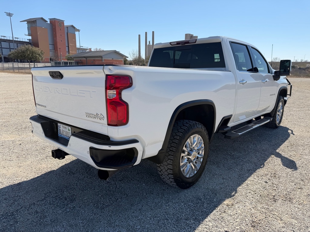 Chevrolet Silverado 2500HD High Country Crew Cab Long Box 4WD 2021