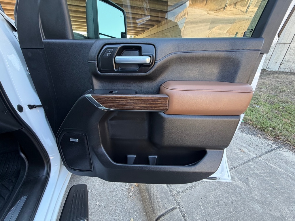 Chevrolet Silverado 2500HD High Country Crew Cab Long Box 4WD 2021