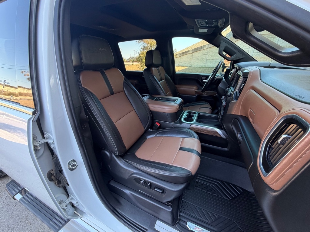 Chevrolet Silverado 2500HD High Country Crew Cab Long Box 4WD 2021