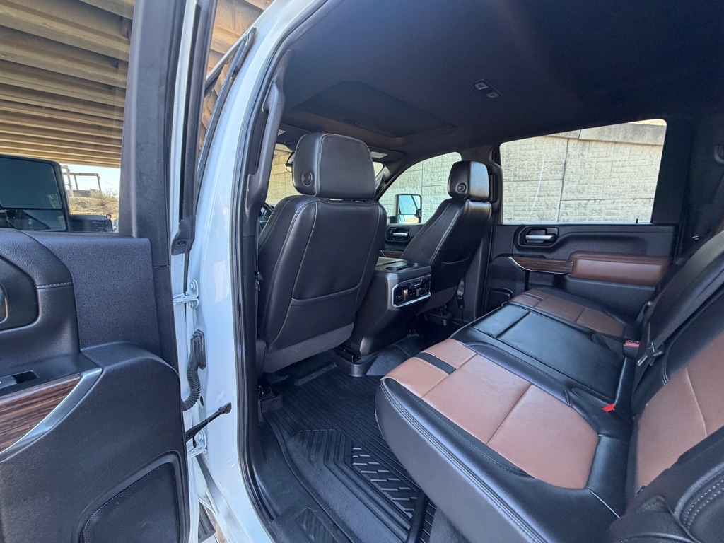 Chevrolet Silverado 2500HD High Country Crew Cab Long Box 4WD 2021