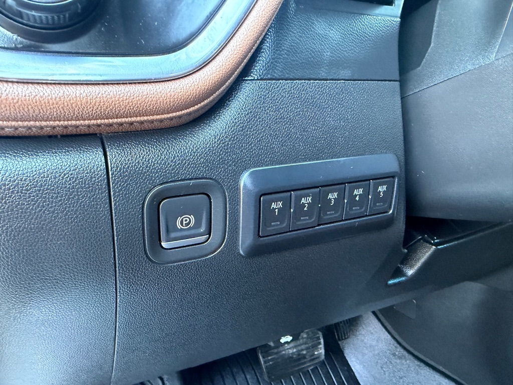 Chevrolet Silverado 2500HD High Country Crew Cab Long Box 4WD 2021