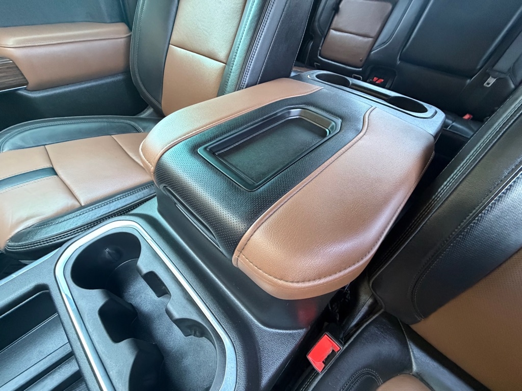 Chevrolet Silverado 2500HD High Country Crew Cab Long Box 4WD 2021