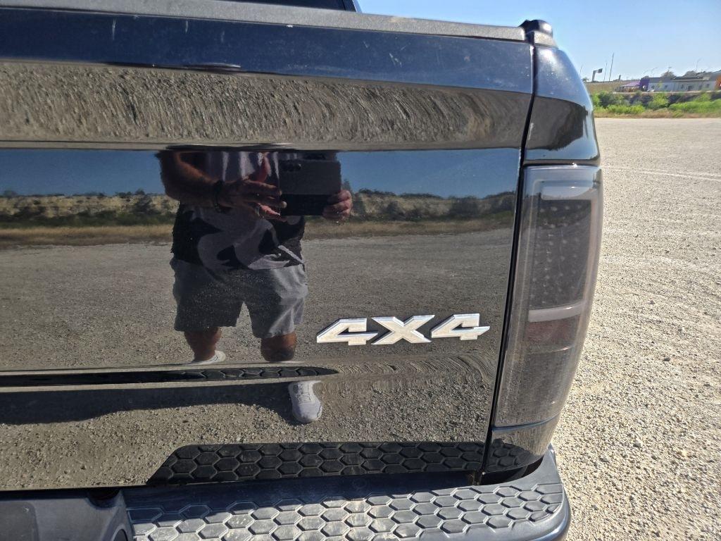 RAM 1500 Tradesman Crew Cab SWB 4WD 2015