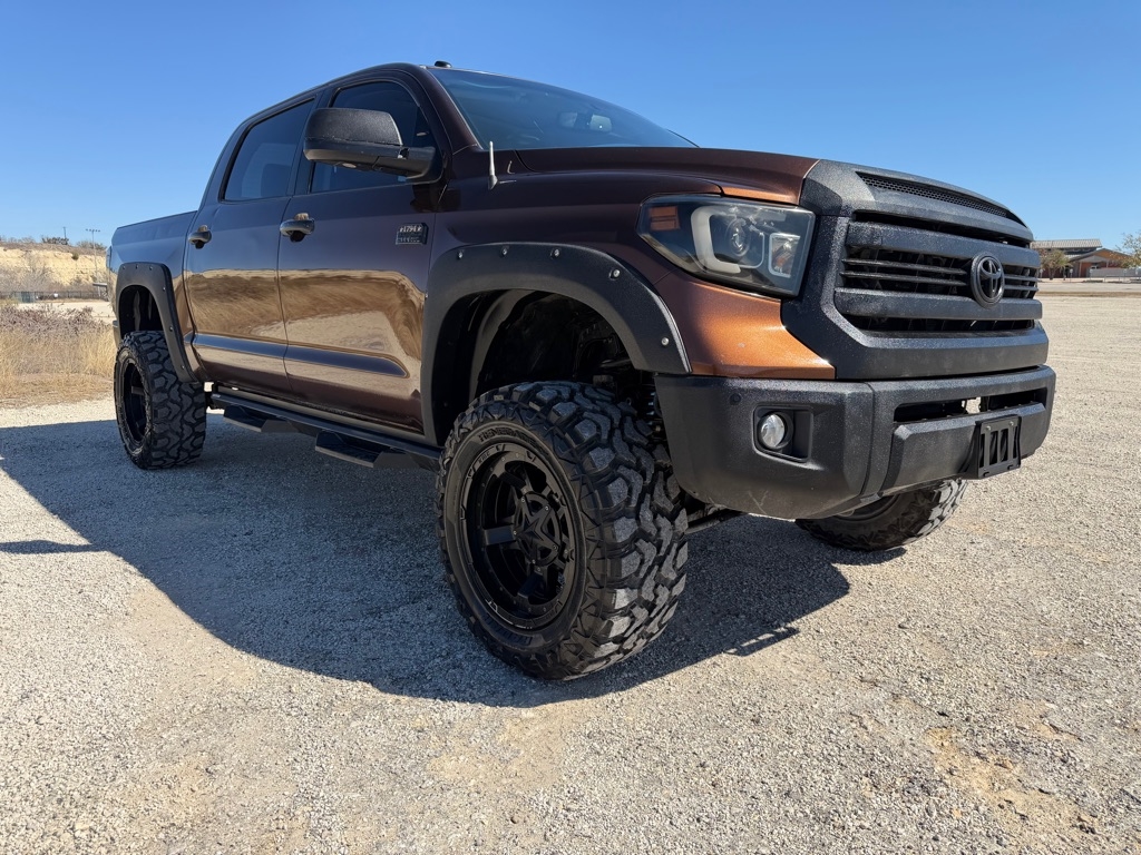 Toyota Tundra Platinum CrewMax 5.7L FFV 4WD 2014
