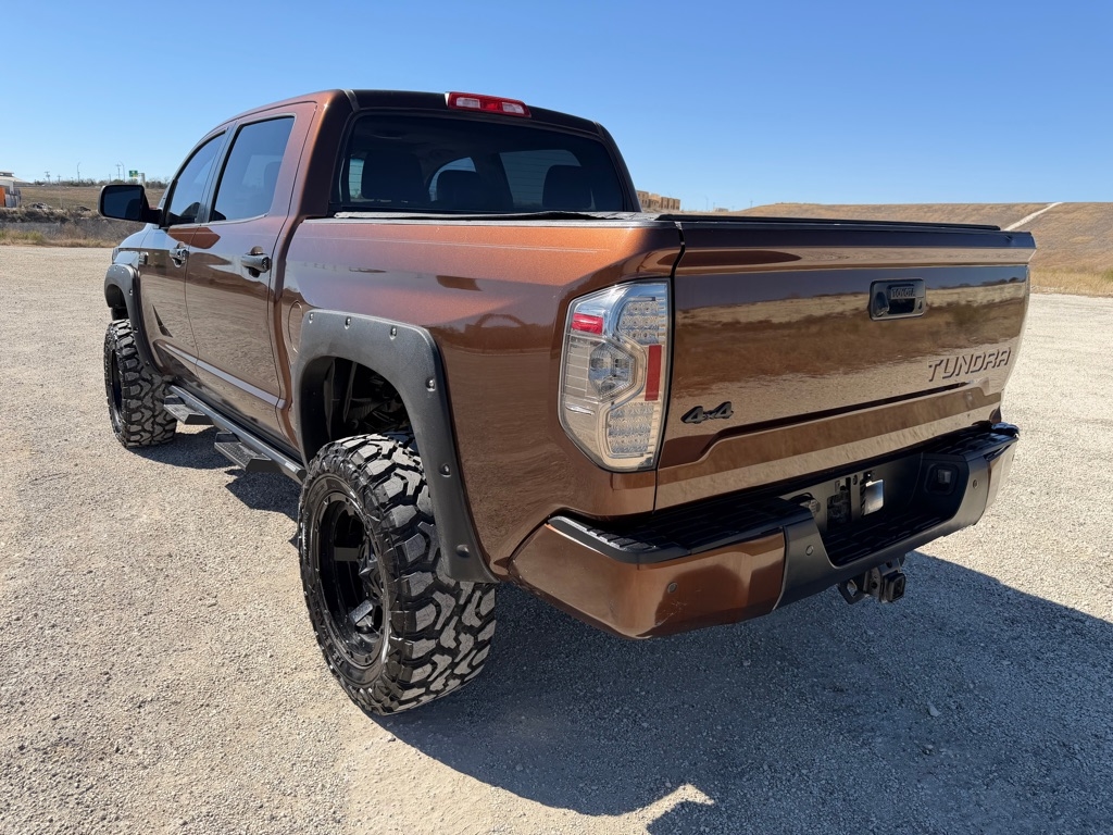 Toyota Tundra Platinum CrewMax 5.7L FFV 4WD 2014