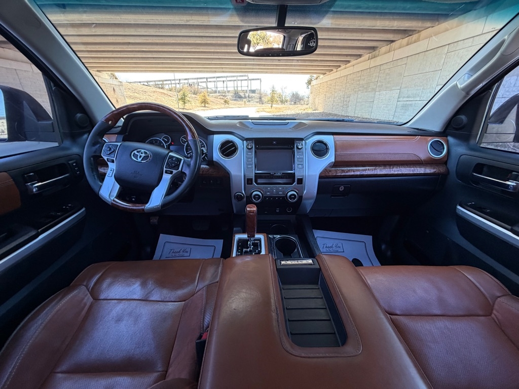 Toyota Tundra Platinum CrewMax 5.7L FFV 4WD 2014