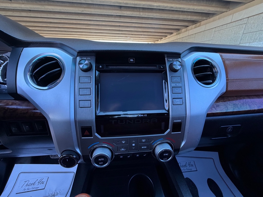 Toyota Tundra Platinum CrewMax 5.7L FFV 4WD 2014