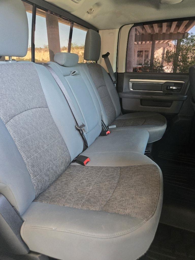 RAM 1500 SLT Crew Cab SWB 4WD 2017