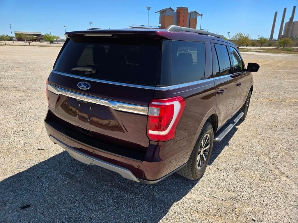 Ford Expedition XLT 2020