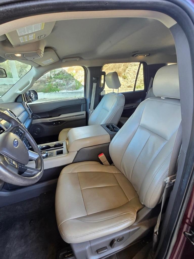 Ford Expedition XLT 2020