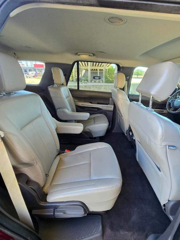 Ford Expedition XLT 2020