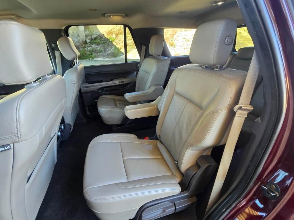 Ford Expedition XLT 2020