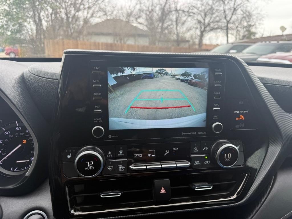 Toyota Highlander XSE FWD V6 2021