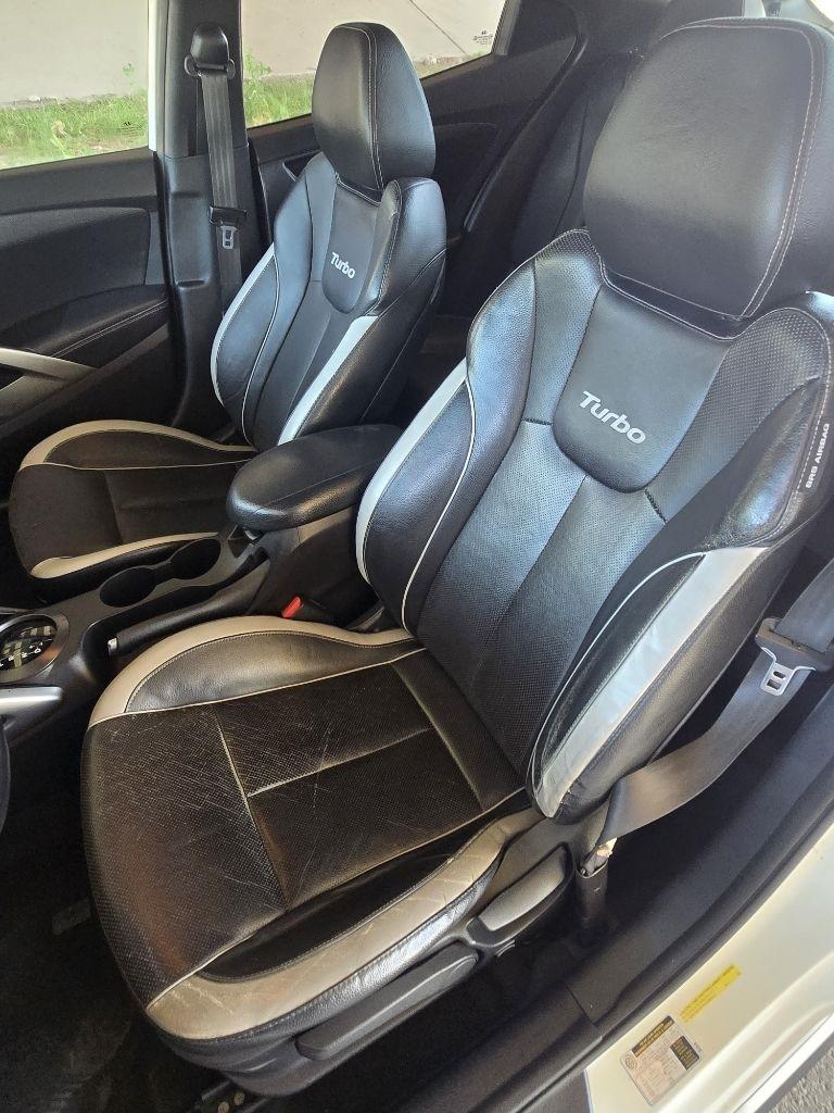 Hyundai Veloster Turbo 2014