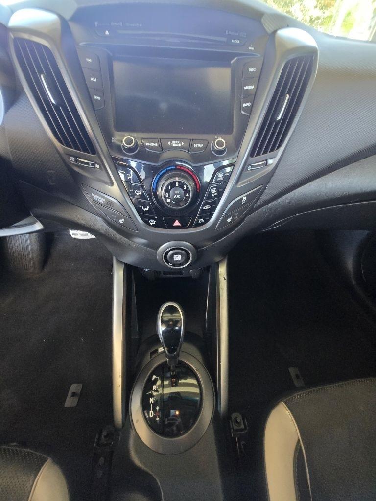 Hyundai Veloster Turbo 2014