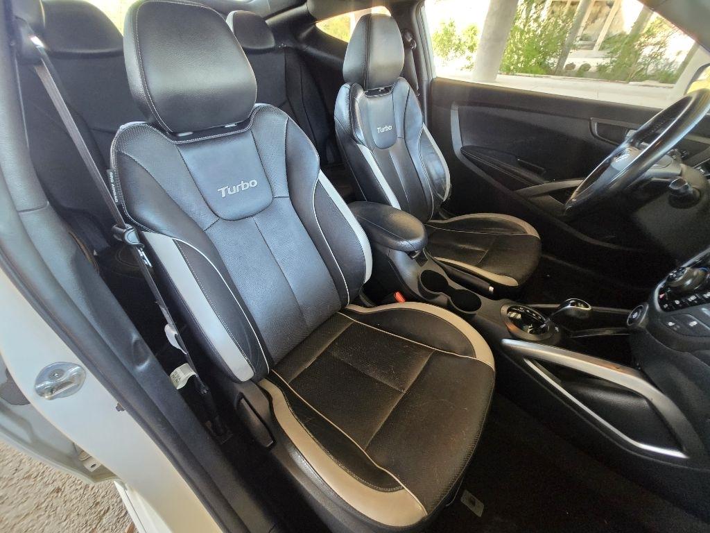 Hyundai Veloster Turbo 2014