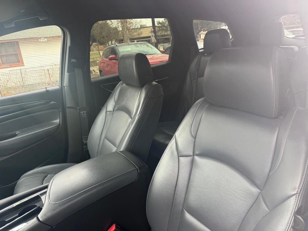 Buick Enclave Essence FWD 2023