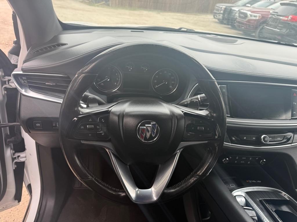 Buick Enclave Essence FWD 2023