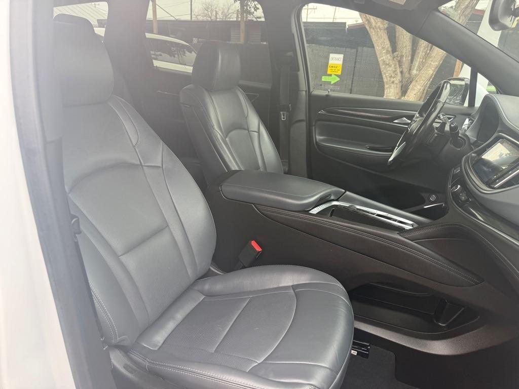 Buick Enclave Essence FWD 2023