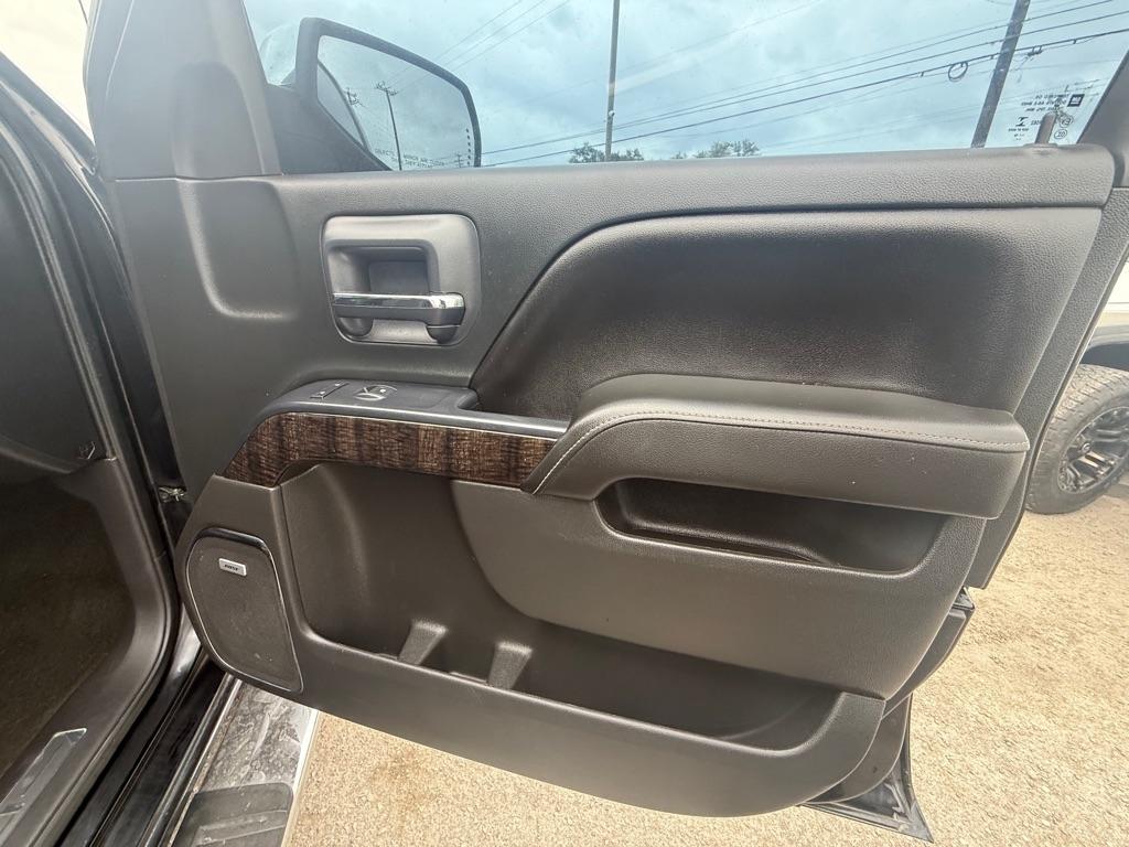 GMC Sierra 1500 Denali Crew Cab Long Box 4WD 2015